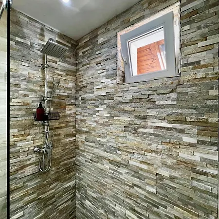 Lotus House فندق مبيت وإفطار 3*