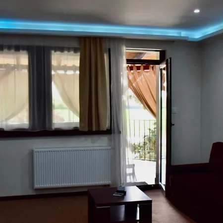 Lotus House فندق مبيت وإفطار
