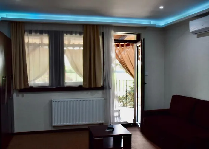 Lotus House Nocleg ze śniadaniem